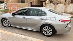 تۆیۆتا کامری